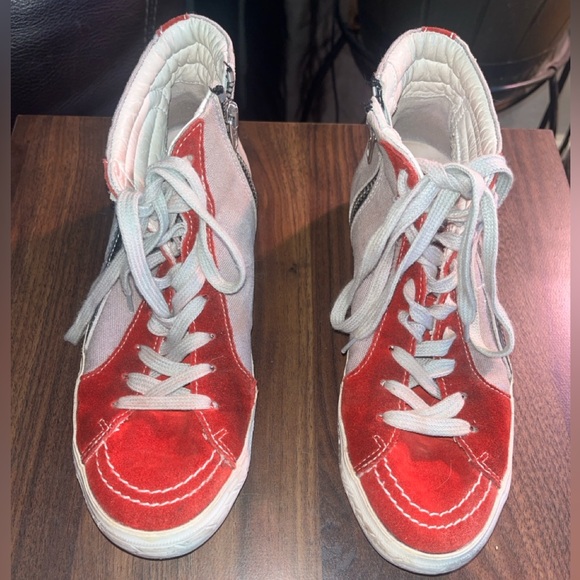 Golden Goose Unisex High-Top Suede Sneakers - Picture 2 of 10